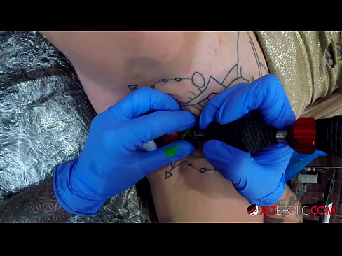 ❤️ Sully Savage ea nang le li-tattoo tse chesang haholo o ile a fumana tattoo clitoris ea hae ho rona st.xxxshake.ru ️❤